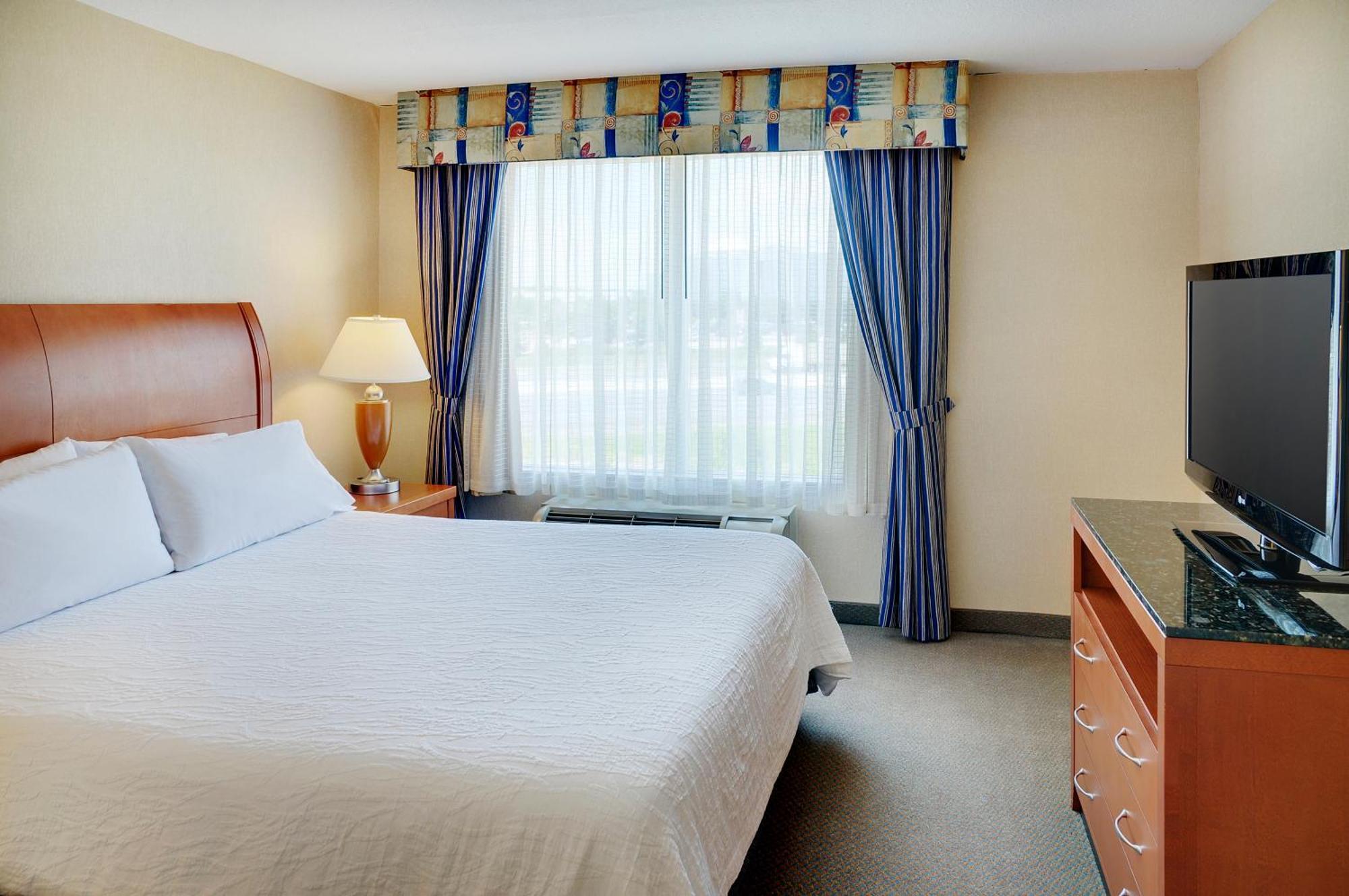 Hilton Garden Inn Toronto/Burlington Exterior foto